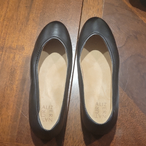 Naturalizer Shoes - NWOB Naturalizer Women's Classic Black Flats 8W